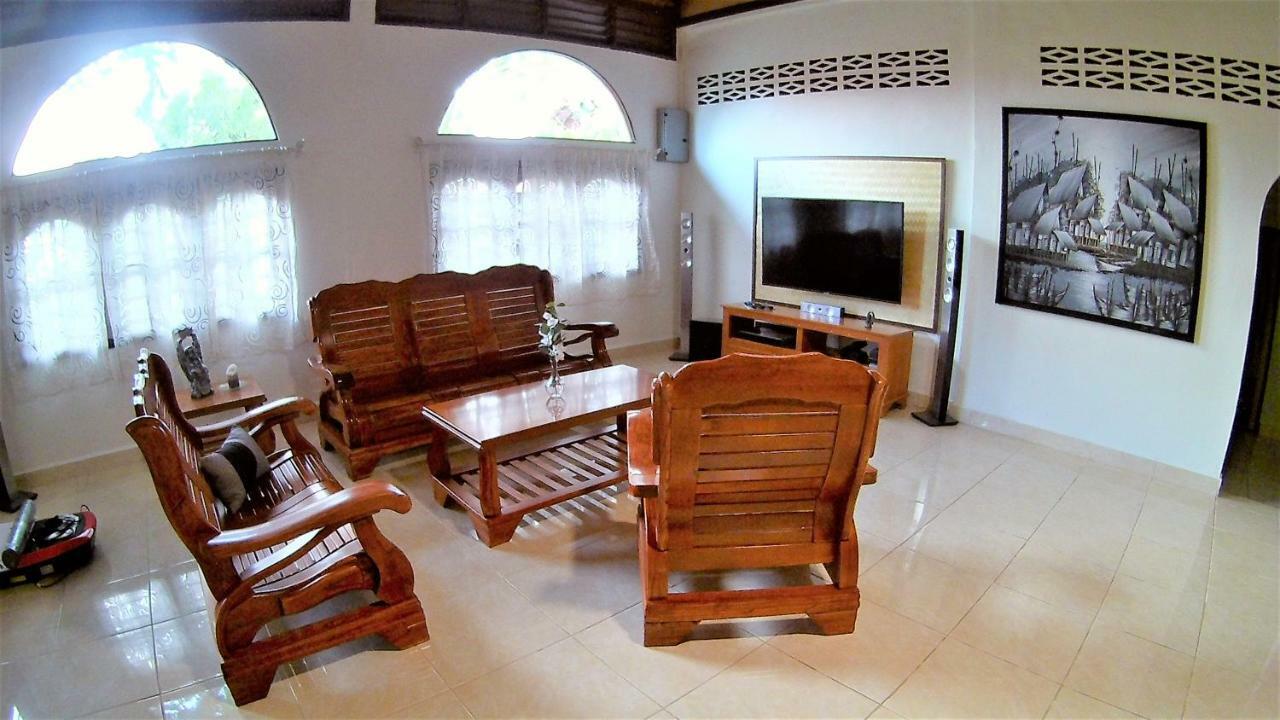 Sabandy Guesthouse Куах Экстерьер фото